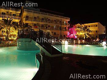 Alexander Hotel 33